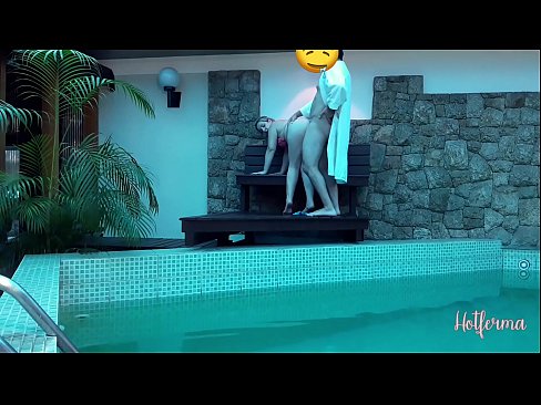 ❤️ Boss invites maid to the pool, but couldn't resist a hot ❤️  Sex at us ❌️